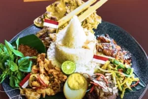 Celebrate Indonesia’s Independence Day at Warung Damar
